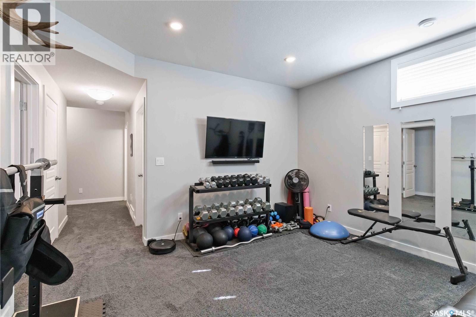 Single Family House 2 Level for Sale in  Glacial Shores MANOR Saskatoon 