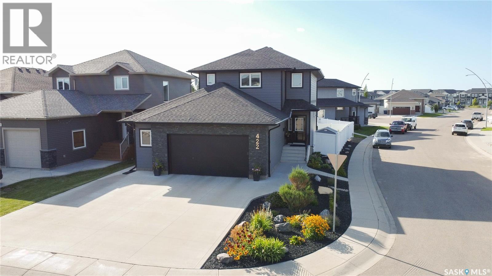 Single Family House 2 Level for Sale in  Glacial Shores MANOR Saskatoon 