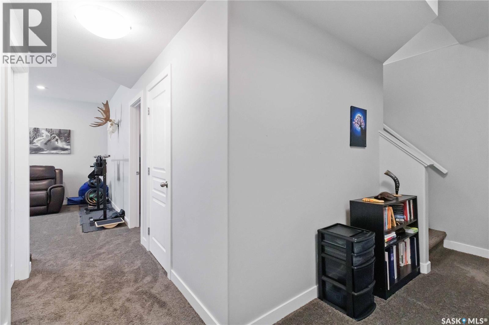 Single Family House 2 Level for Sale in  Glacial Shores MANOR Saskatoon 