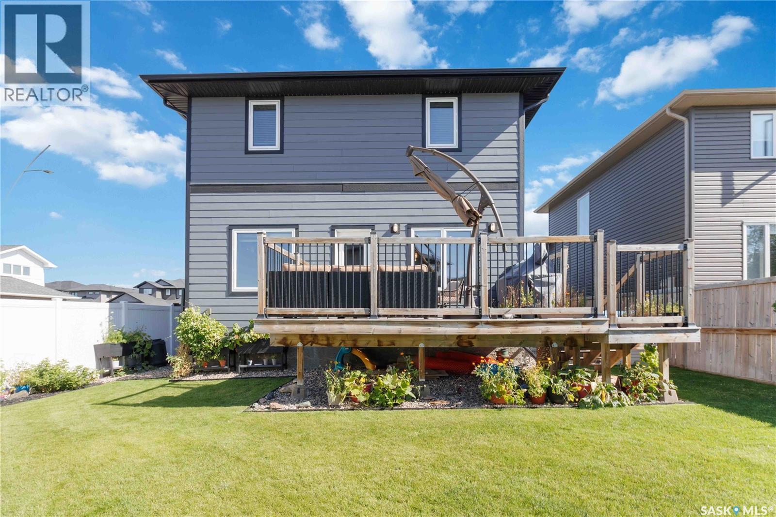 Single Family House 2 Level for Sale in  Glacial Shores MANOR Saskatoon 