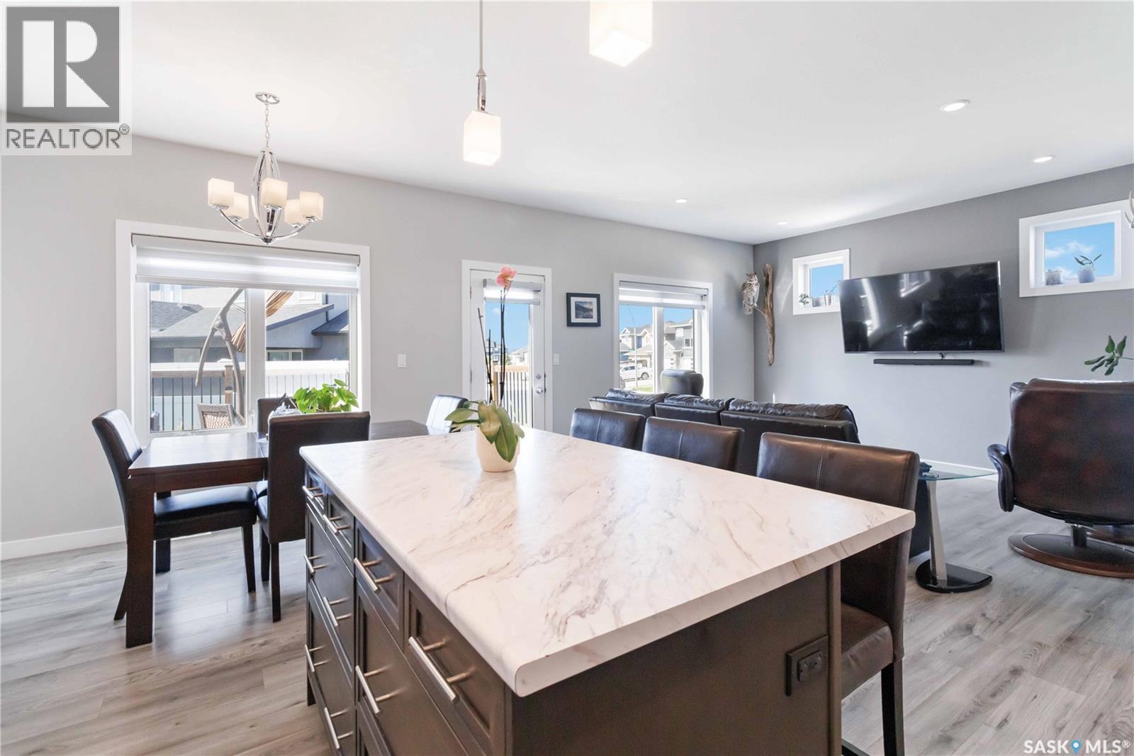 Single Family House 2 Level for Sale in  Glacial Shores MANOR Saskatoon 