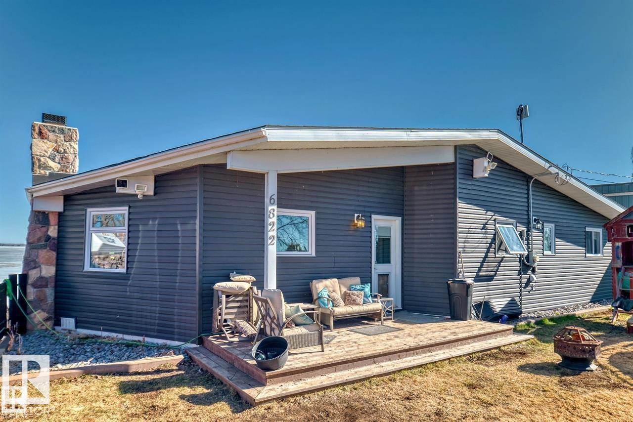 Photo 7 of 6822 50 Av, Rural Lac Ste Anne County AB