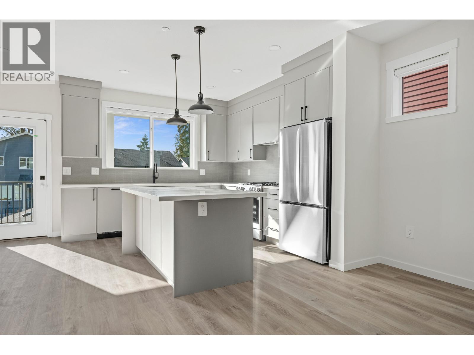 Photo 6 of 11253 252 Street, Maple Ridge BC
