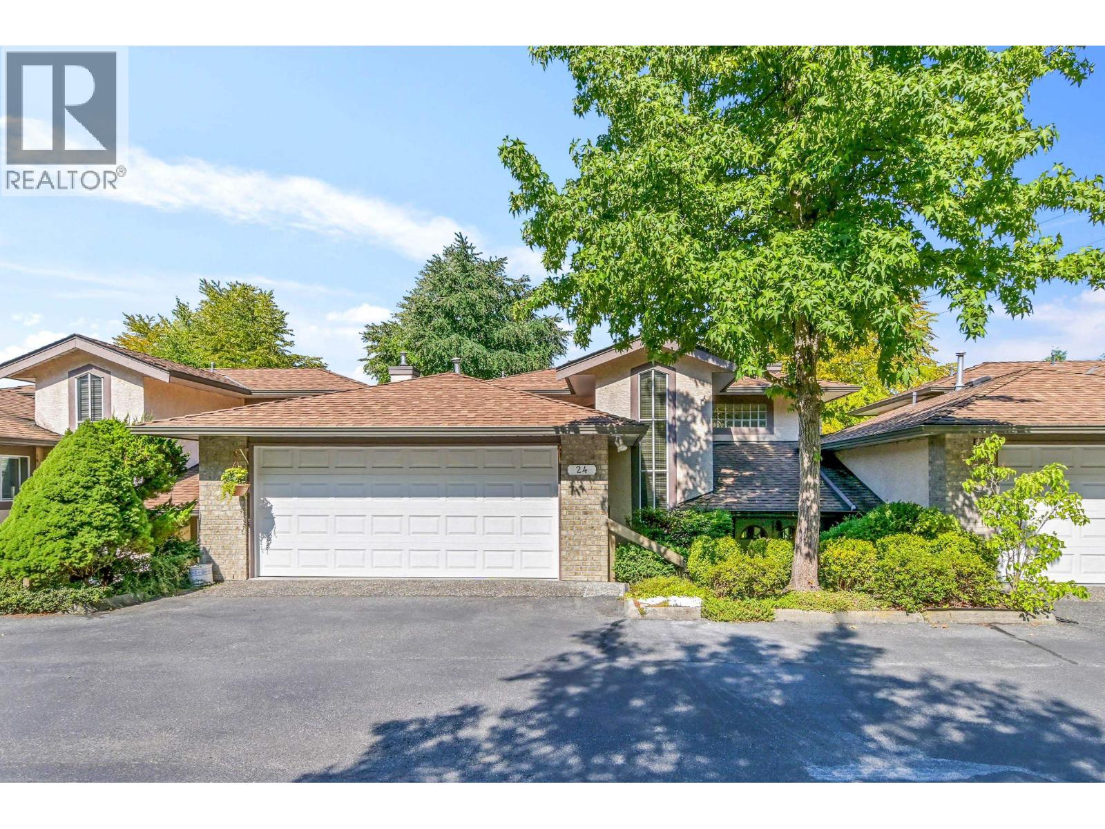 Photo 2 of 24 1238 Eastern Drive, Port Coquitlam BC