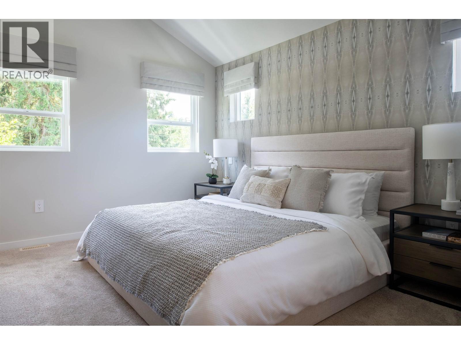 Photo 9 of 11253 252 Street, Maple Ridge BC