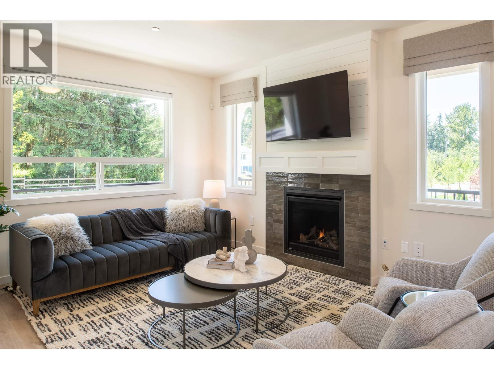 Photo 10 of 11253 252 Street, Maple Ridge BC