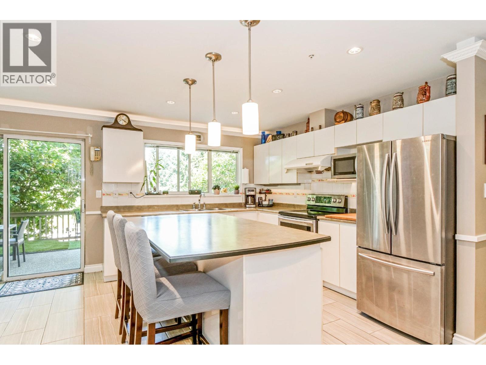 Photo 13 of 24 1238 Eastern Drive, Port Coquitlam BC