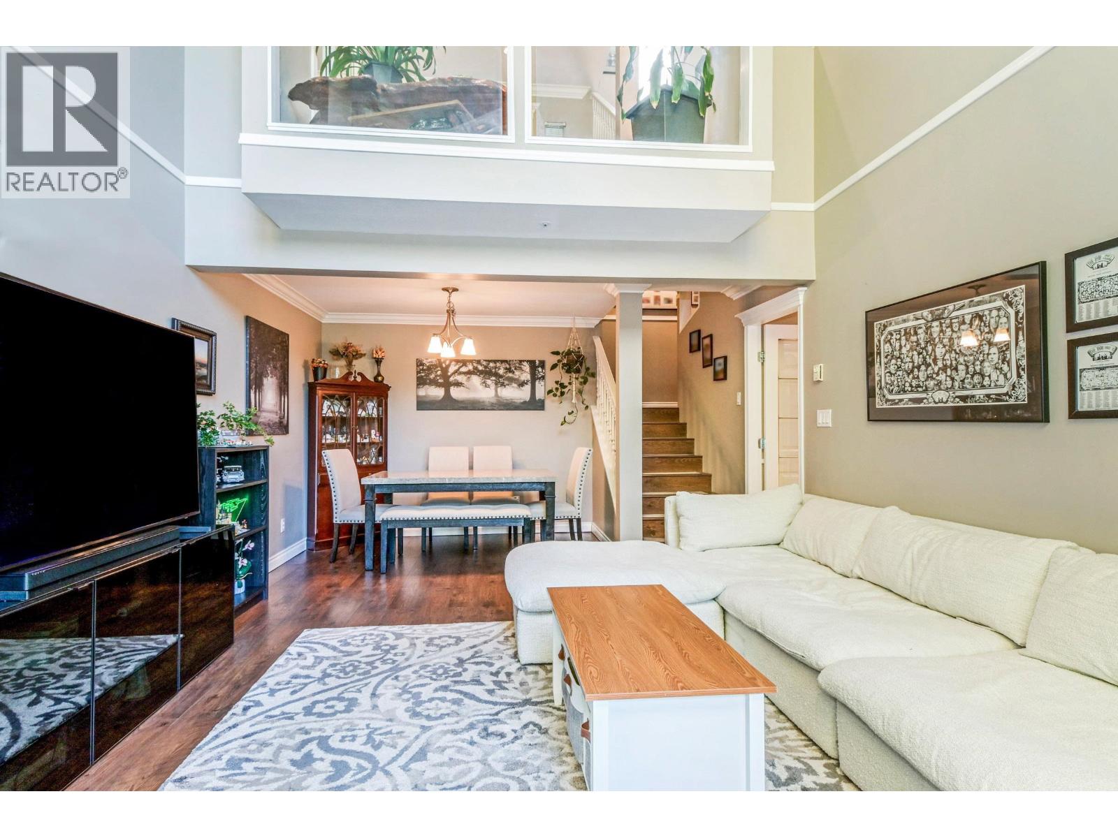 Photo 7 of 24 1238 Eastern Drive, Port Coquitlam BC