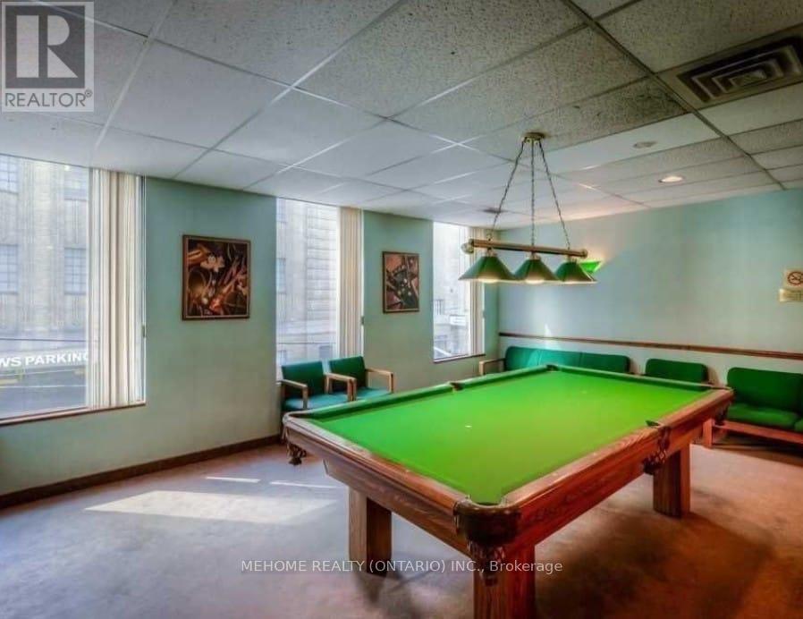 Photo 7 of 1814 45 Carlton Street, Toronto ON