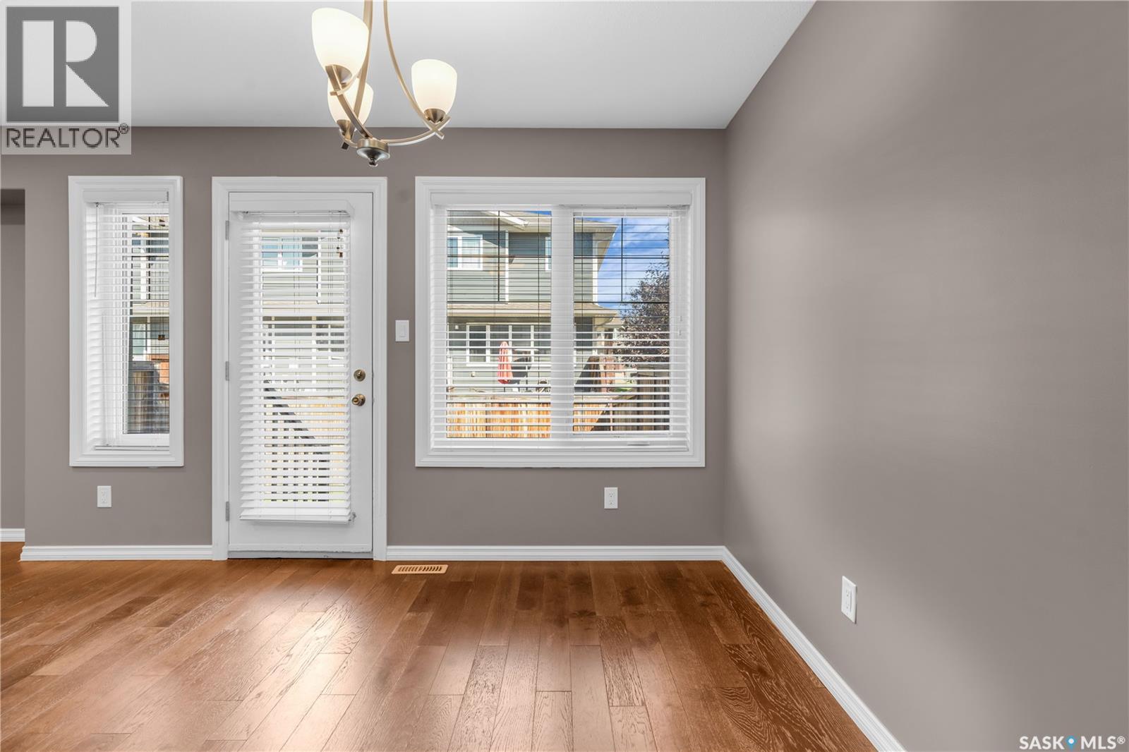 Photo 19 of 103 4100 Sandhill Crescent, Regina SK