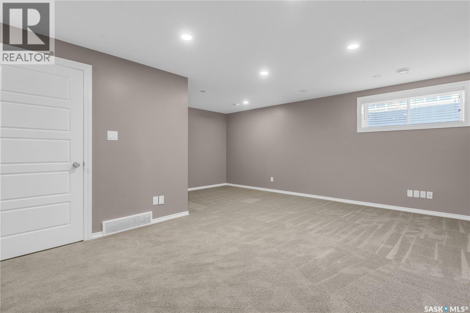 Photo 29 of 103 4100 Sandhill Crescent, Regina SK