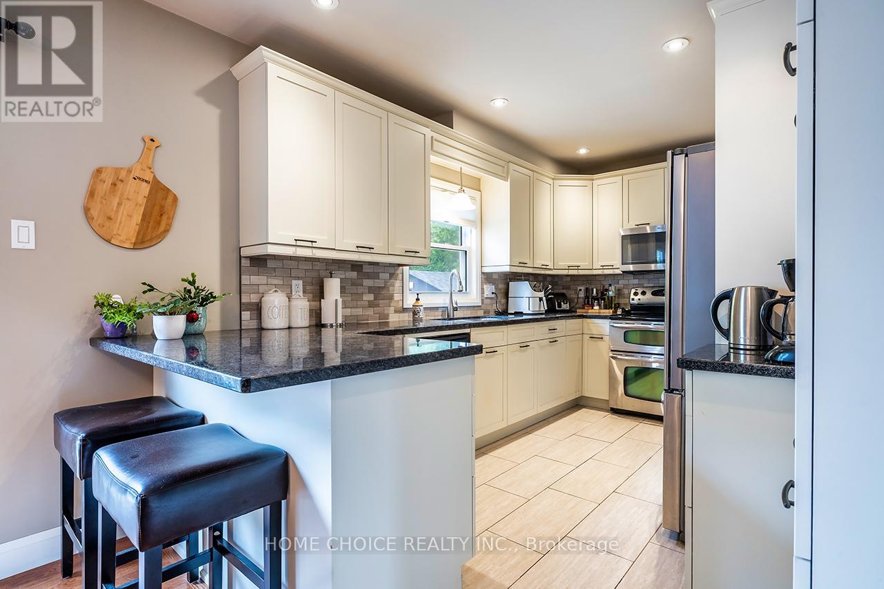 Photo 11 of 333 Clark Street, Scugog ON