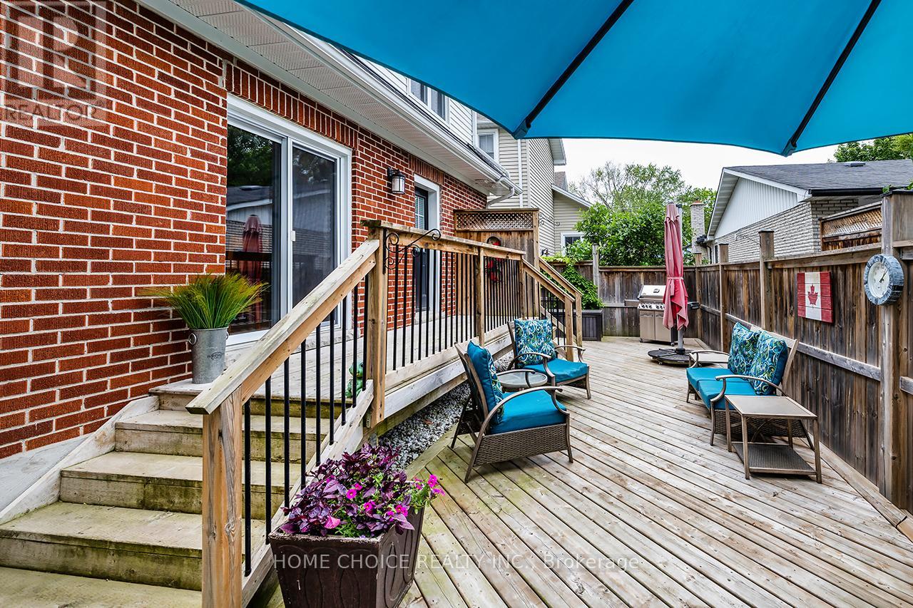 Photo 33 of 333 Clark Street, Scugog ON