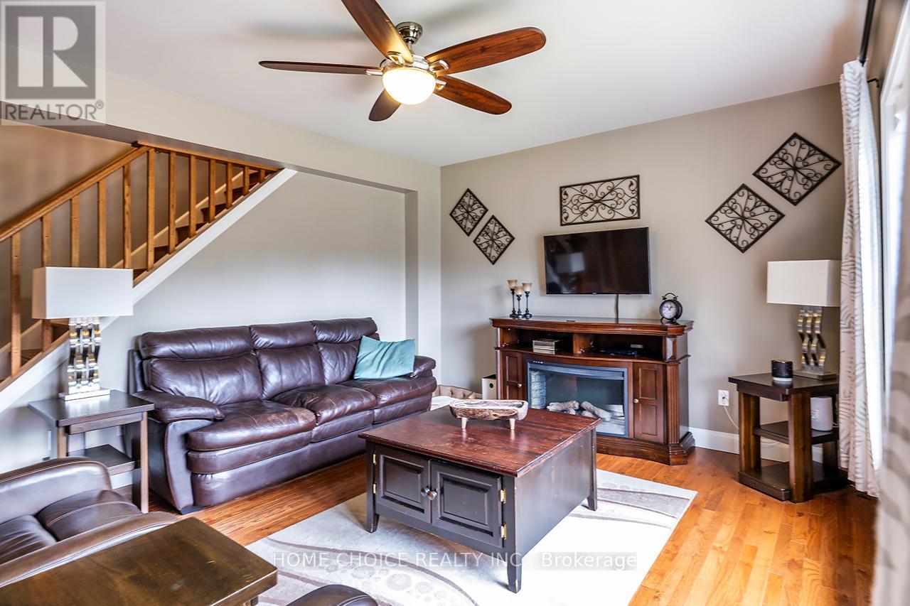 Photo 10 of 333 Clark Street, Scugog ON