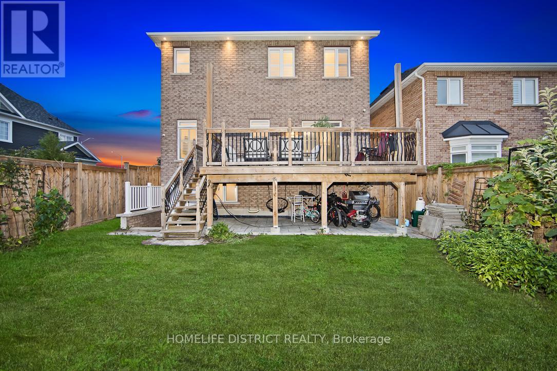 Photo 36 of 1794 Grandview Street N, Oshawa ON