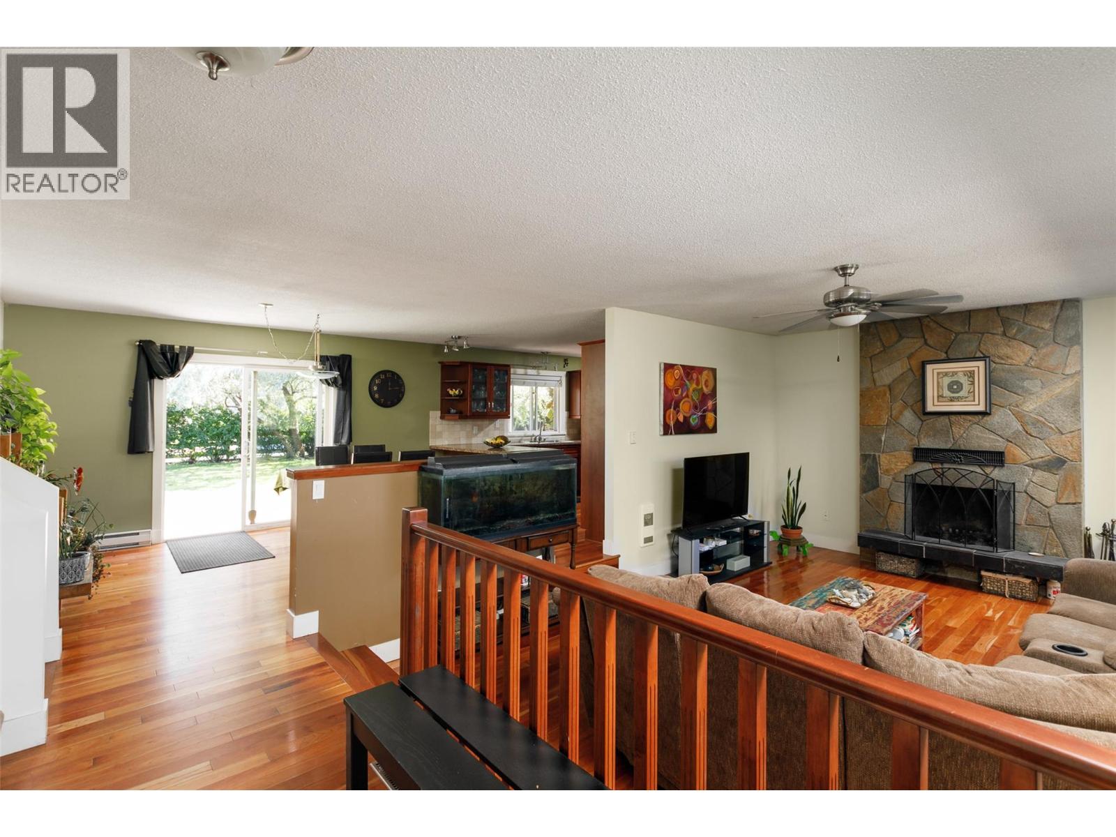 Photo 34 of 2351 Gallagher Road, Kelowna BC