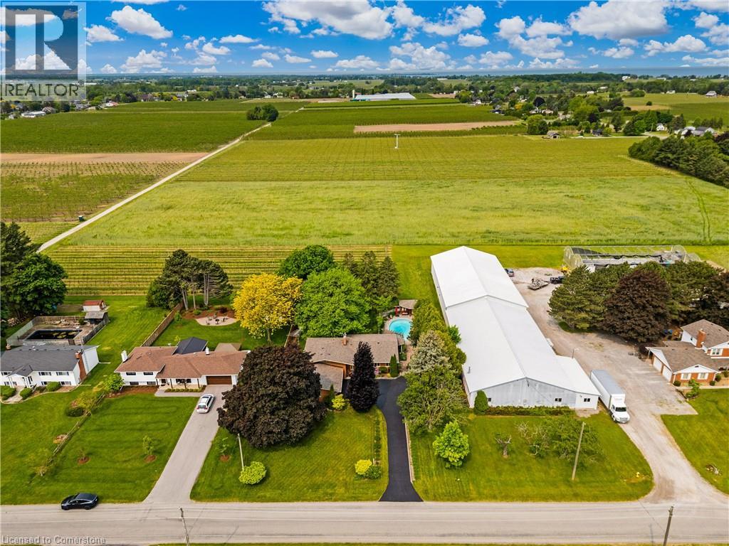 Photo 15 of 1898 Concession 4 Road, Niagaraonthelake ON