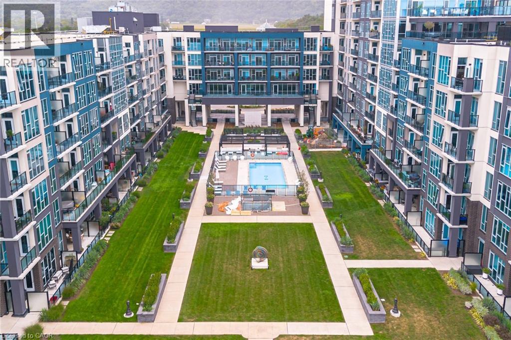Photo 37 of 16 Concord Place Unit 513, Grimsby ON