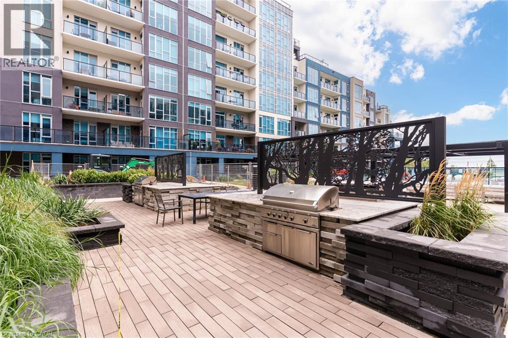 Photo 10 of 16 Concord Place Unit 513, Grimsby ON