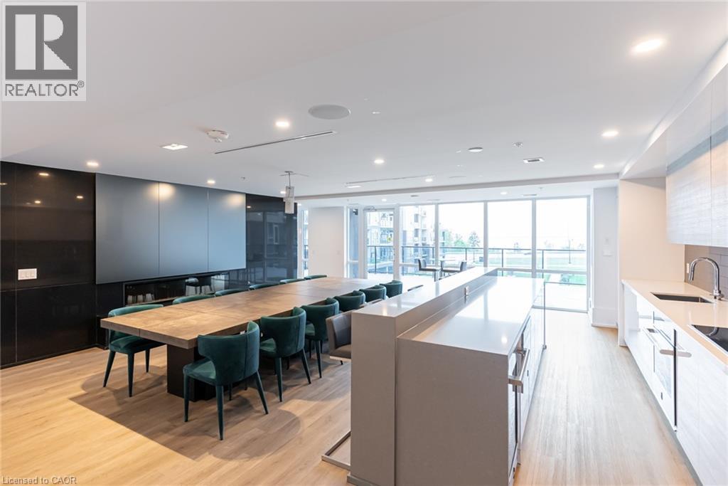 Photo 12 of 16 Concord Place Unit 513, Grimsby ON