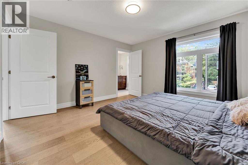 Photo 11 of 119 Waterloo Street, Kitchener ON