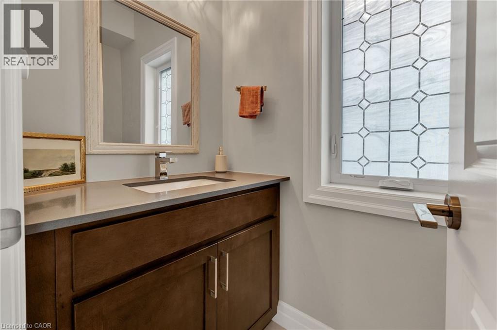 Photo 43 of 119 Waterloo Street, Kitchener ON