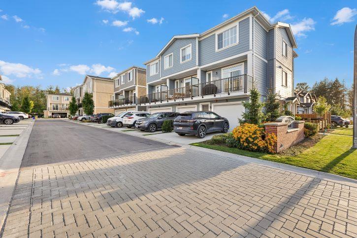 Photo 27 of 1 20680 76 B Avenue, Langley BC