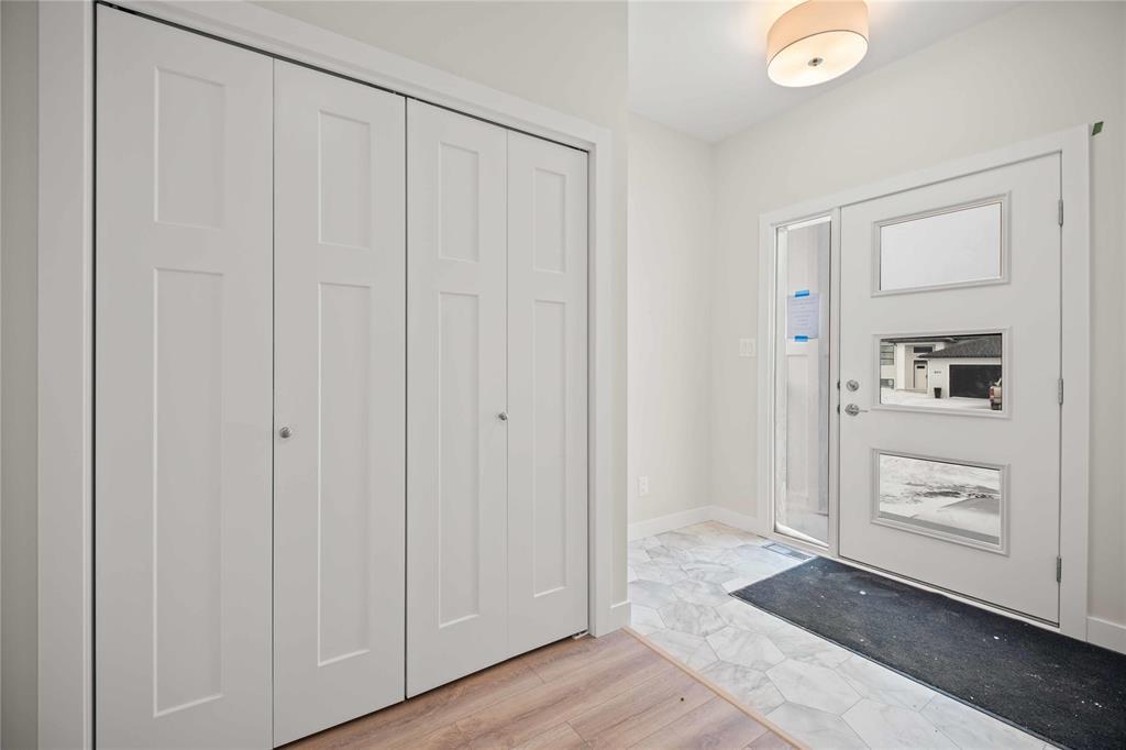 Photo 9 of 50 Gullane Street, Niverville MB