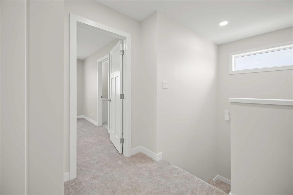 Photo 4 of 50 Gullane Street, Niverville MB