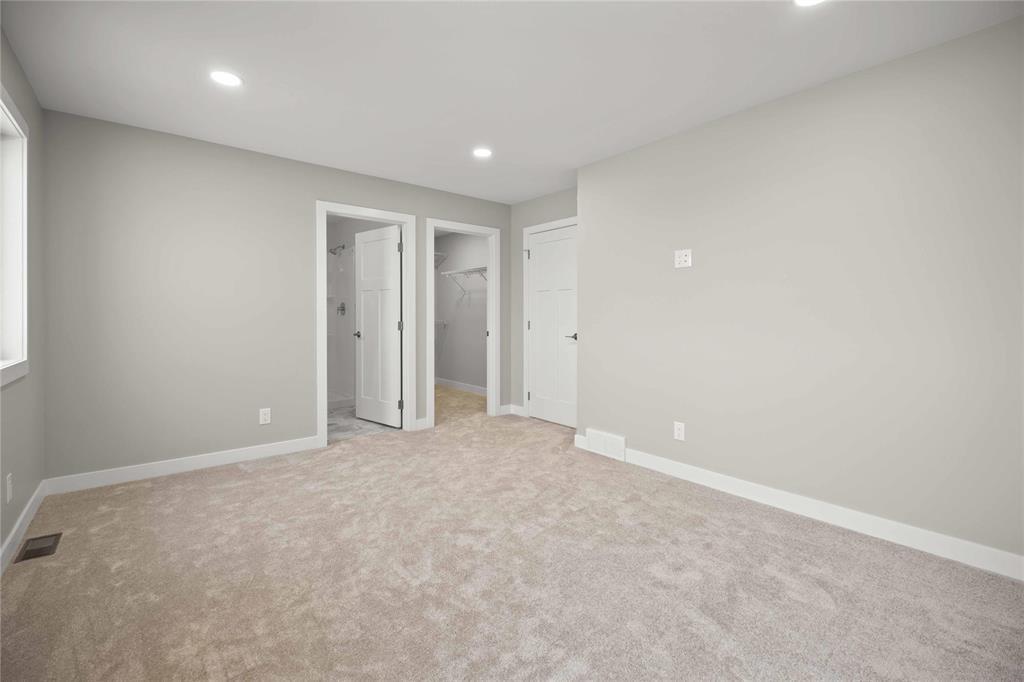 Photo 17 of 50 Gullane Street, Niverville MB