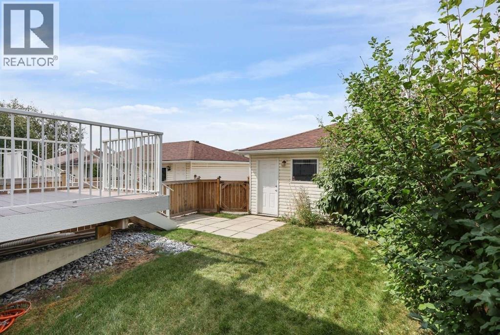 Single Family House for Sale in  Citadel Lane NW Citadel Calgary 