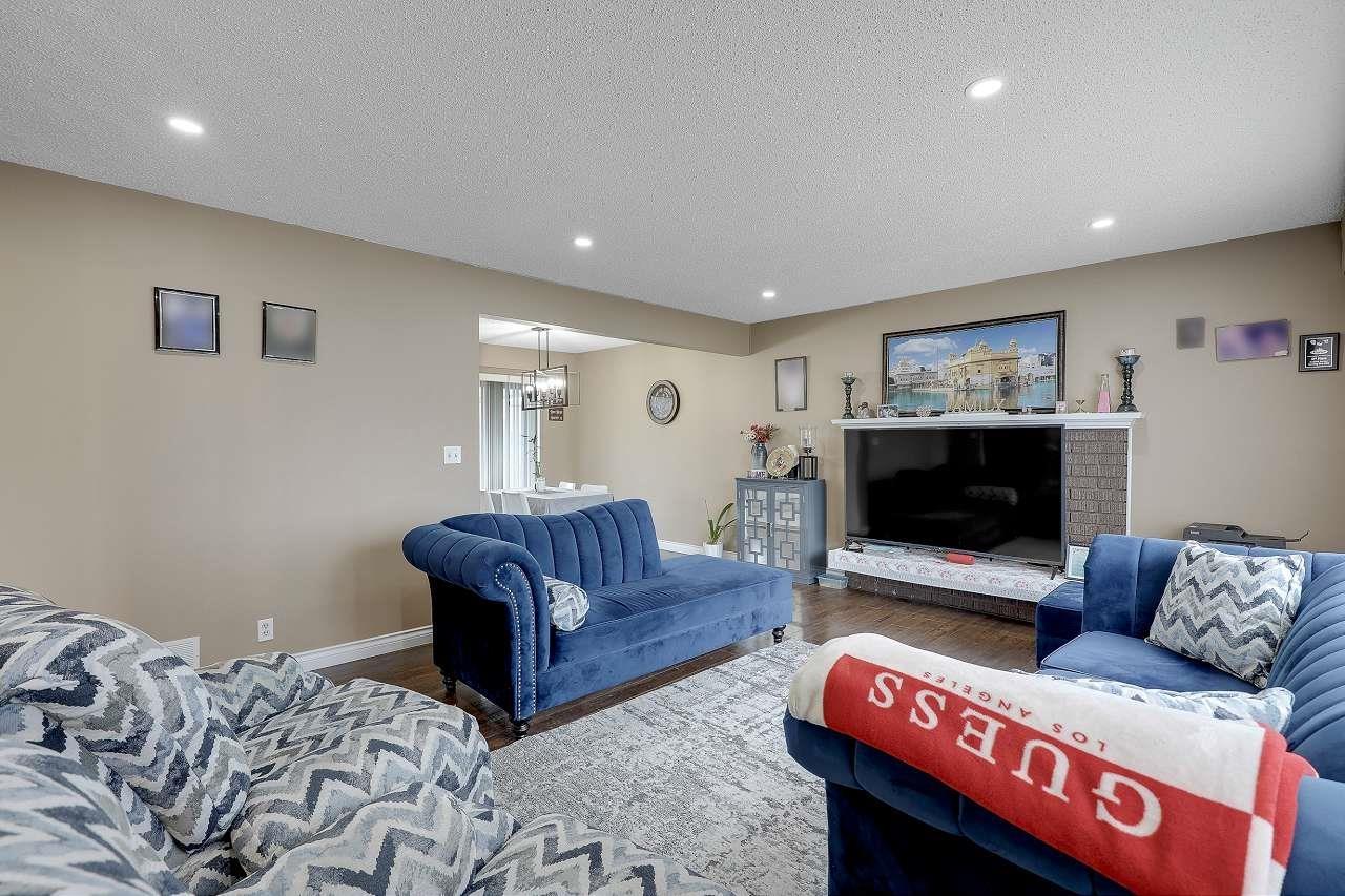 Photo 18 of 17816 59 Avenue, Surrey BC