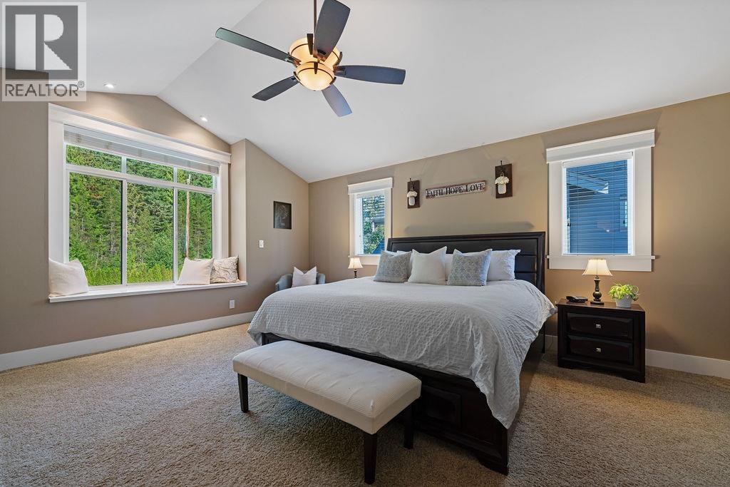 Photo 2 of 4 1355 Depot Road, Squamish BC