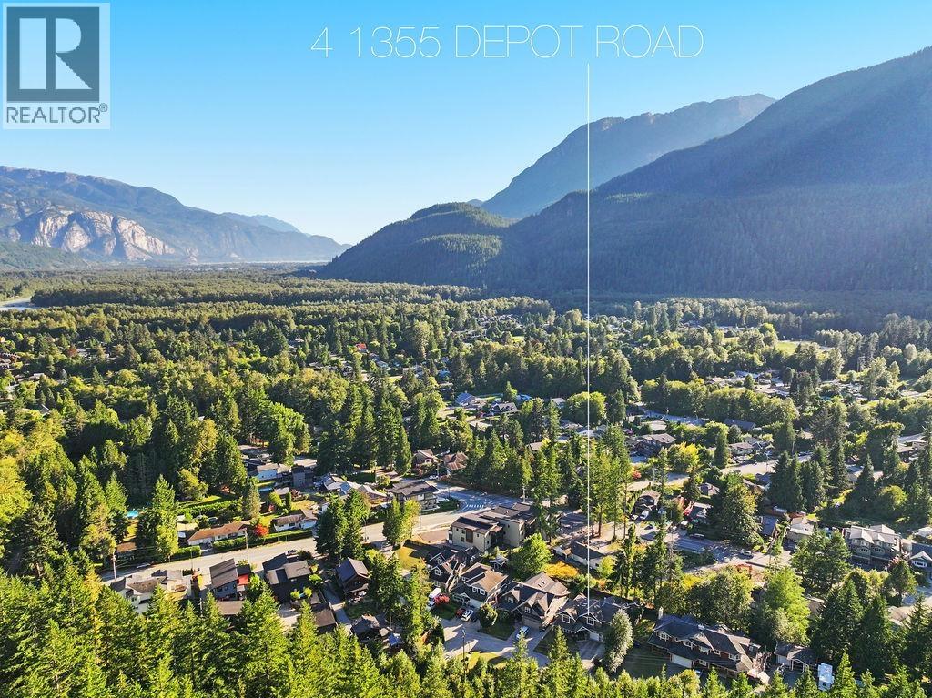 Photo 20 of 4 1355 Depot Road, Squamish BC
