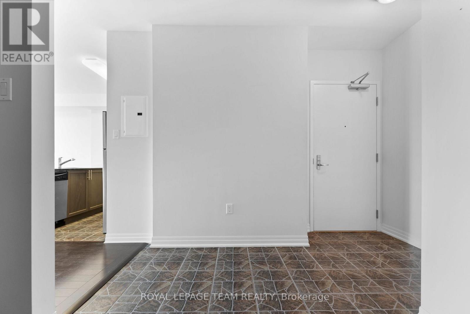 Photo 26 of 506 90 Landry Street, Ottawa ON