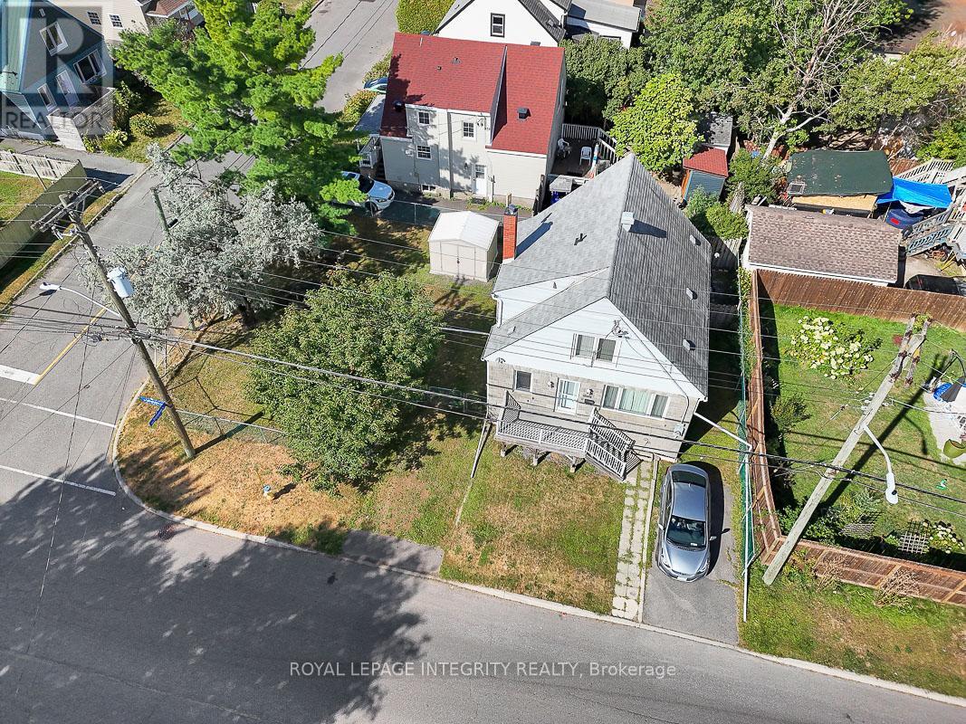 Photo 6 of 348 Lafontaine Avenue, Ottawa ON
