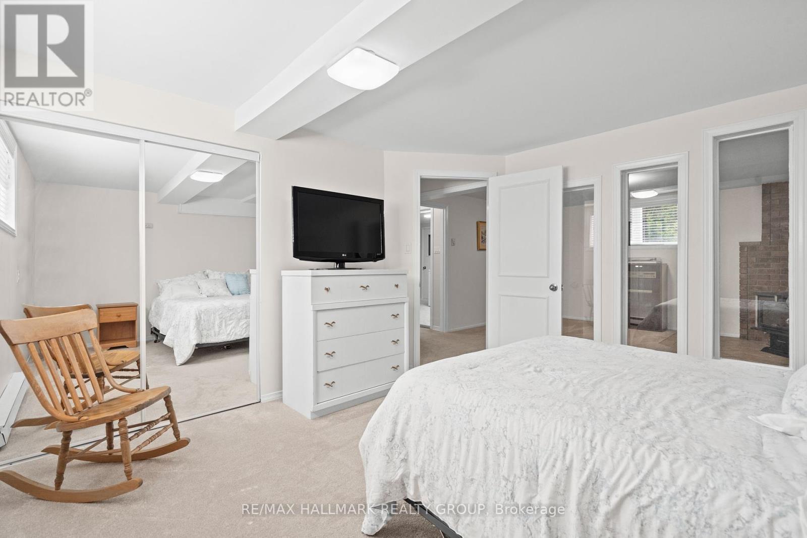 Photo 33 of 840 Du Golf Road, Clarencerockland ON