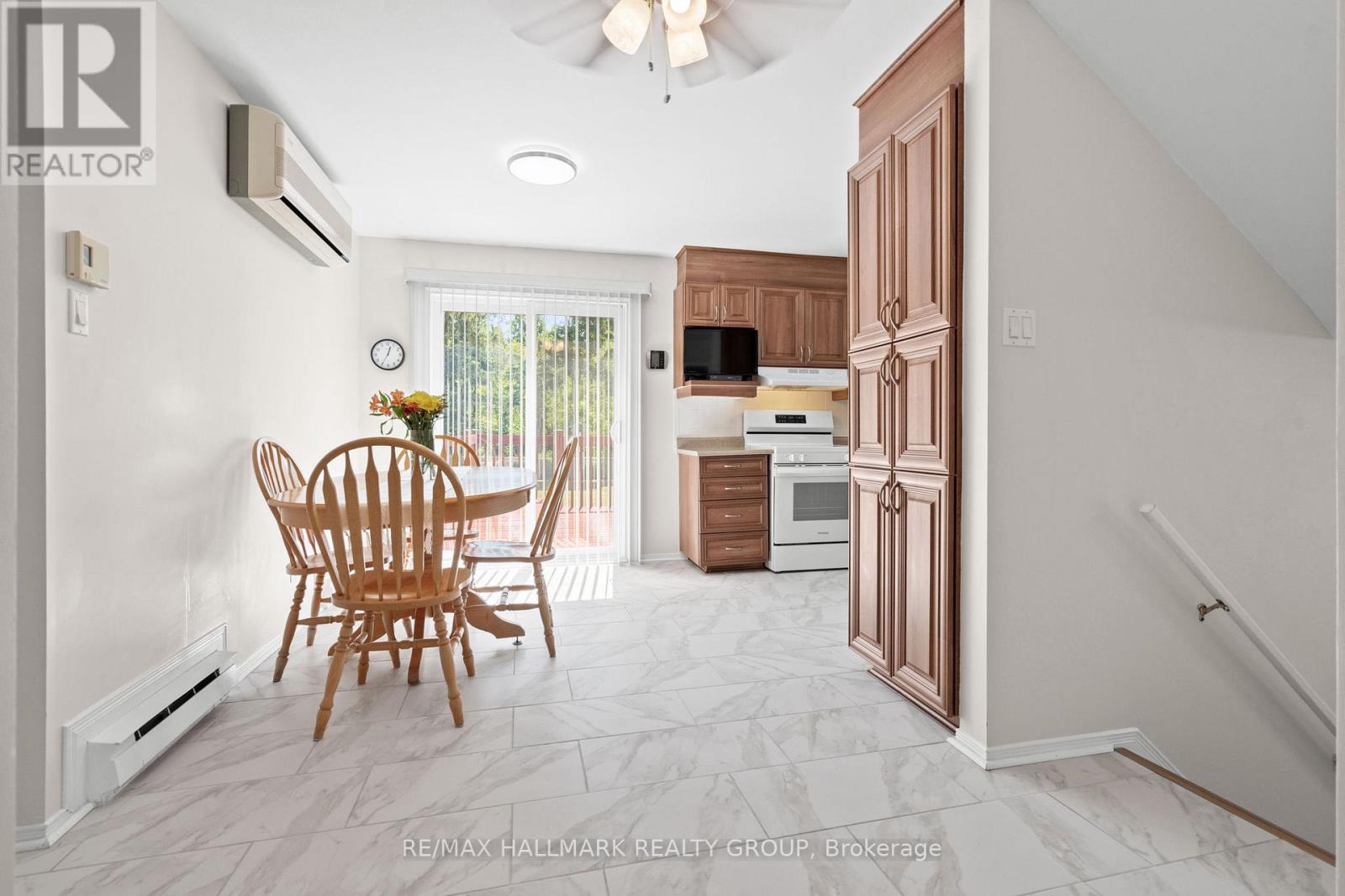 Photo 30 of 840 Du Golf Road, Clarencerockland ON