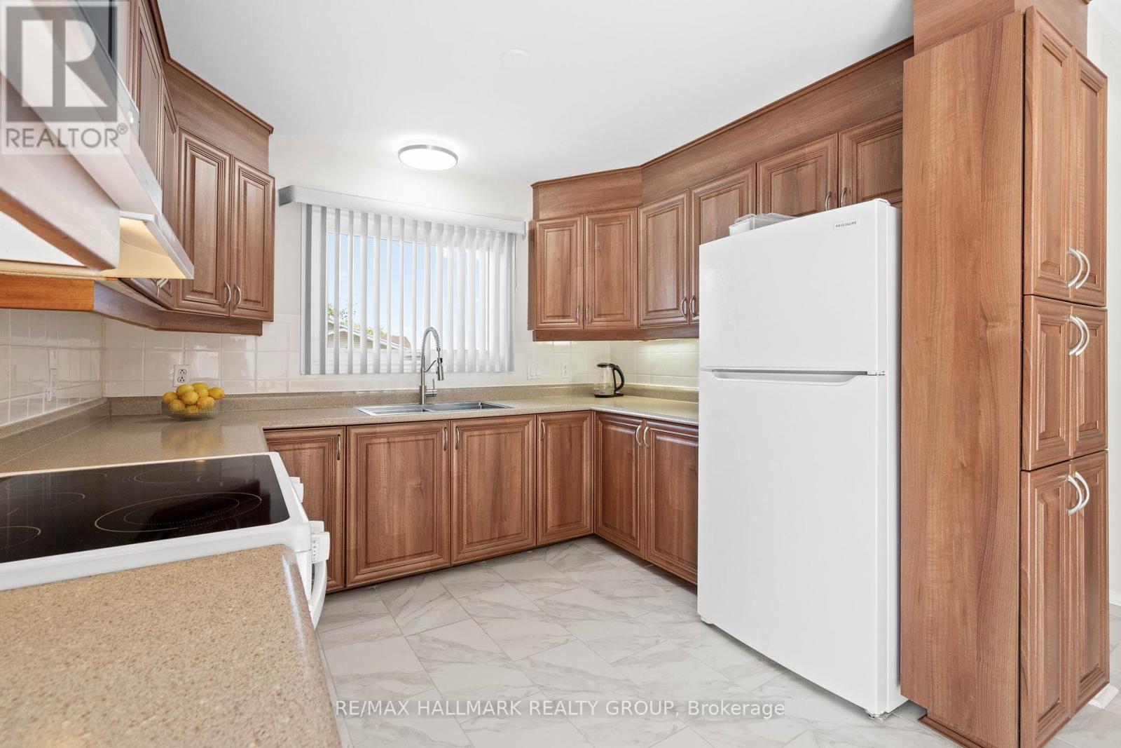 Photo 27 of 840 Du Golf Road, Clarencerockland ON