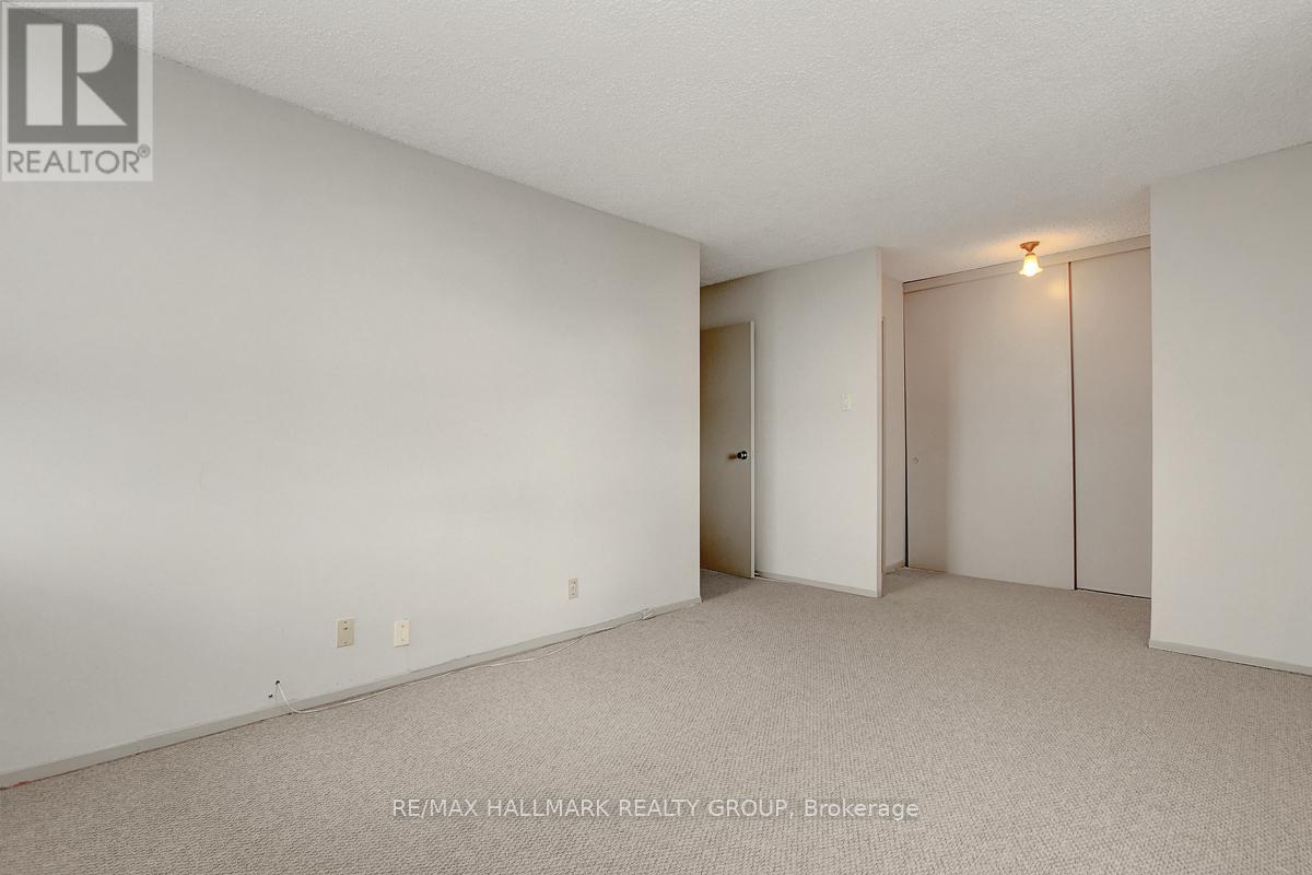 Photo 36 of 1902 505 St Laurent Boulevard, Ottawa ON