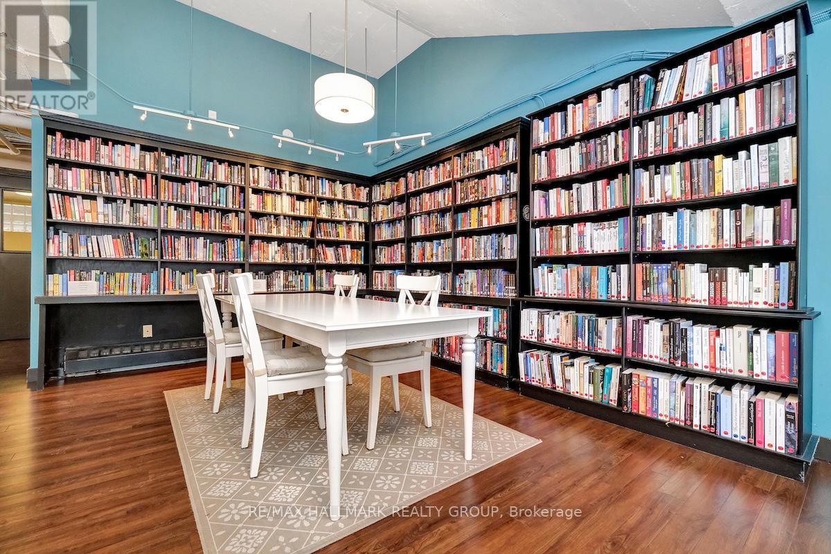 Photo 32 of 1902 505 St Laurent Boulevard, Ottawa ON