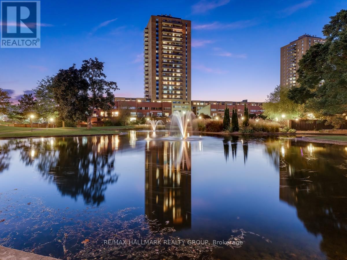 Photo 7 of 1902 505 St Laurent Boulevard, Ottawa ON