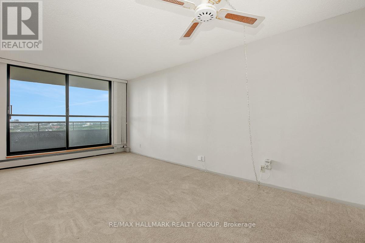 Photo 17 of 1902 505 St Laurent Boulevard, Ottawa ON