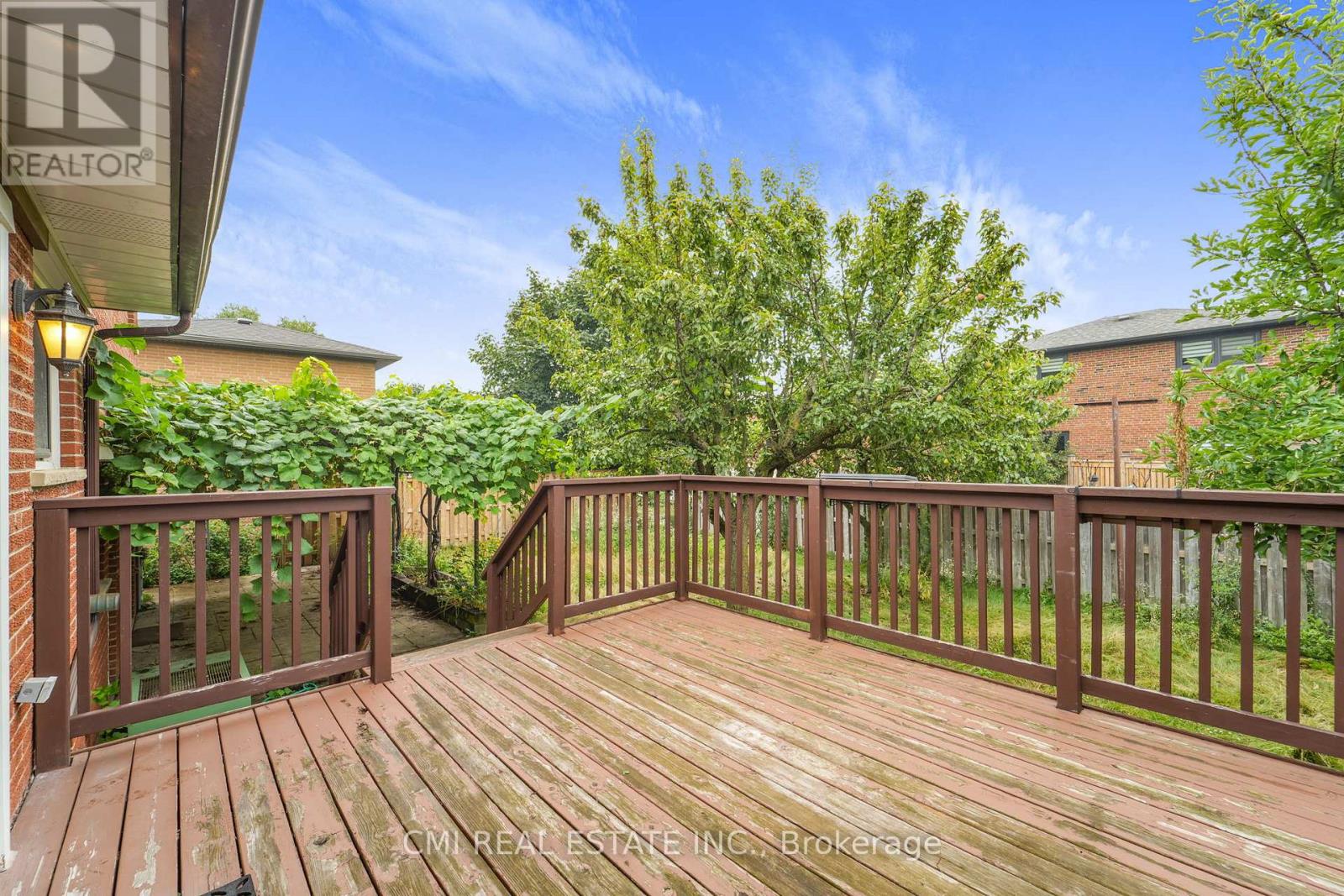 Photo 15 of 698 Hillman Crescent, Mississauga ON