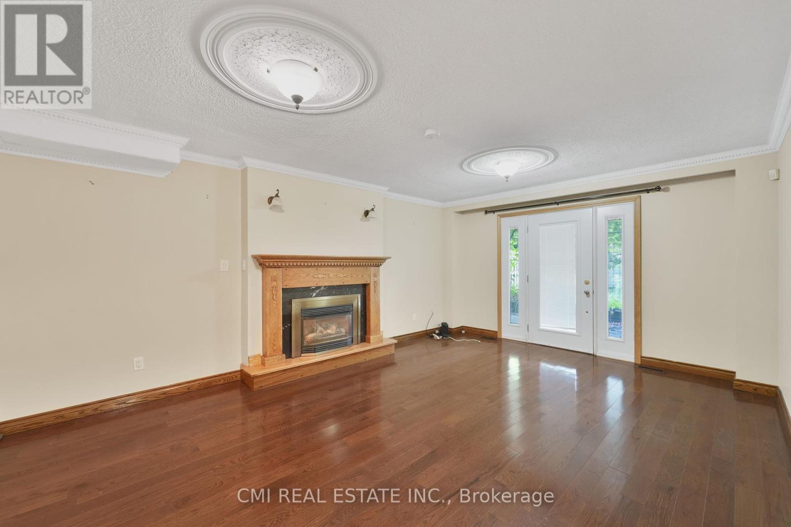 Photo 14 of 698 Hillman Crescent, Mississauga ON