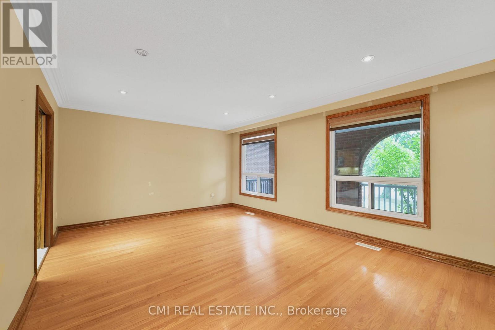 Photo 26 of 698 Hillman Crescent, Mississauga ON
