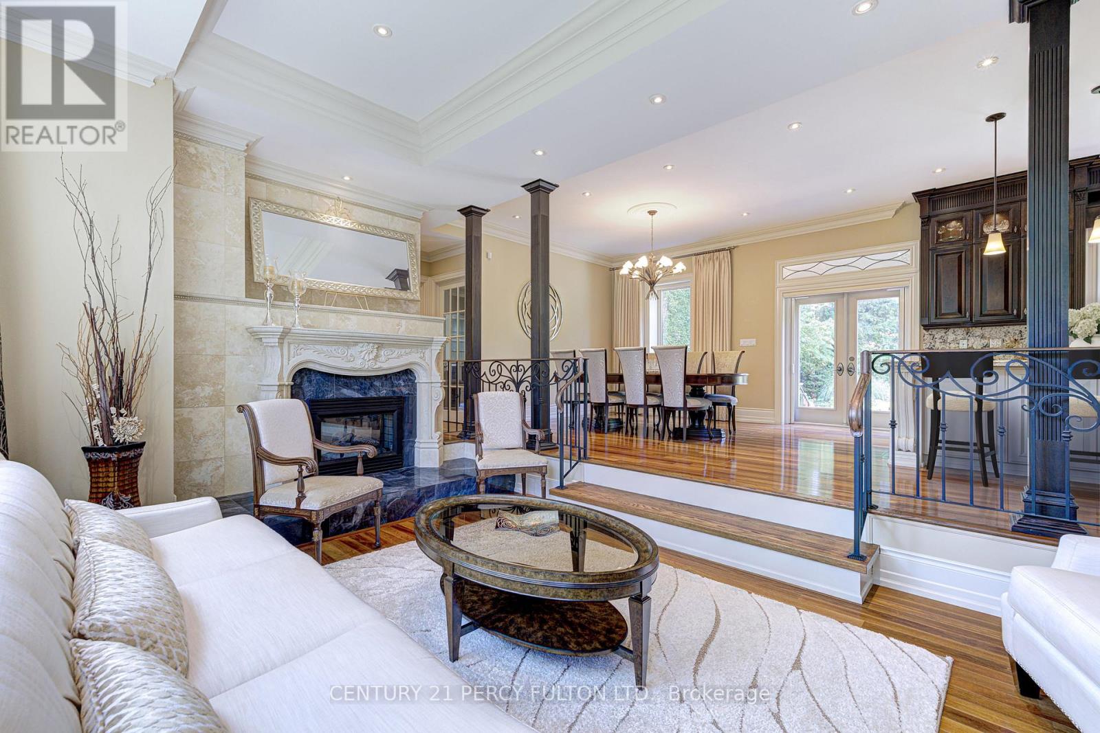 Photo 2 of 1649 Wedmore Way, Mississauga ON