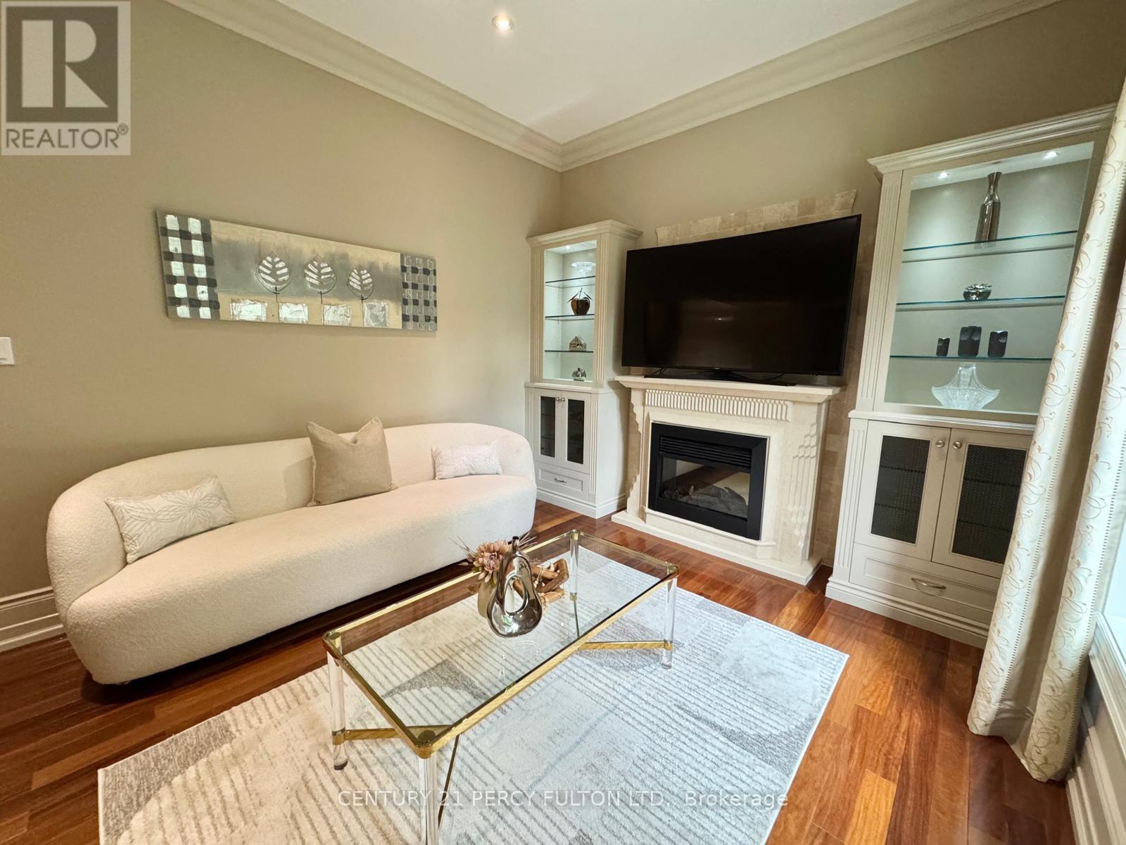 Photo 4 of 1649 Wedmore Way, Mississauga ON