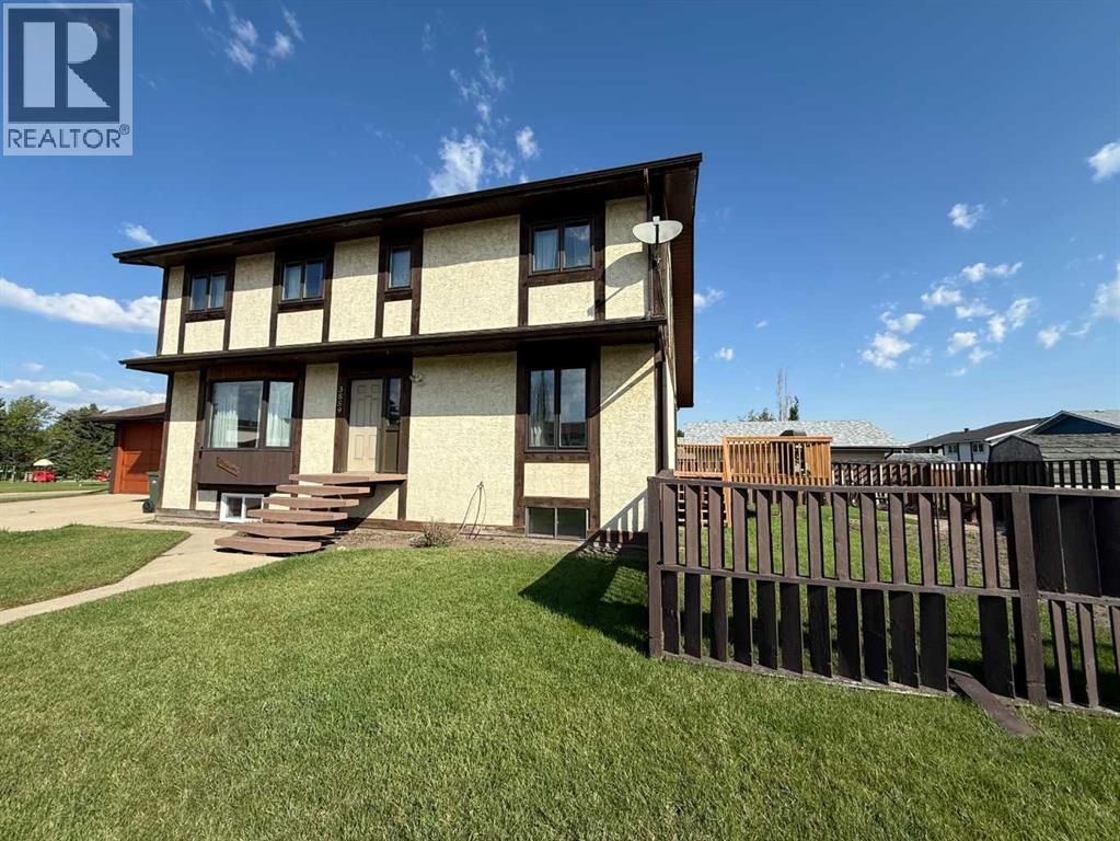 Photo 11 of 3859 51 Ave Close, Ponoka AB