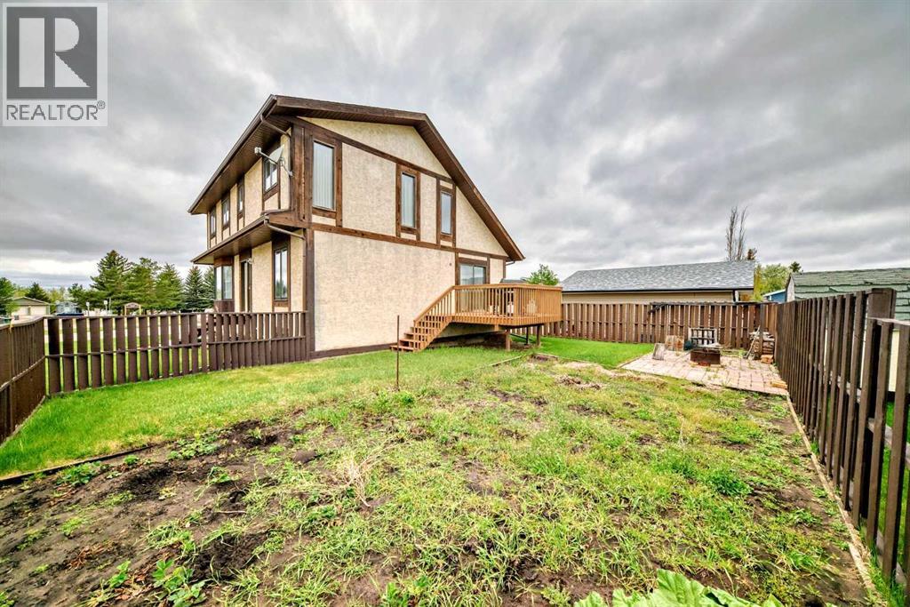 Photo 23 of 3859 51 Ave Close, Ponoka AB